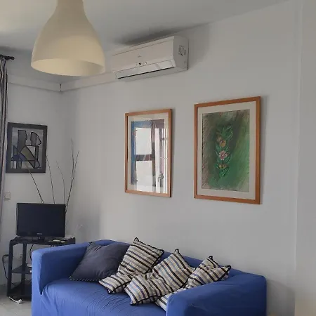 Las Tres Piedras Apartment *